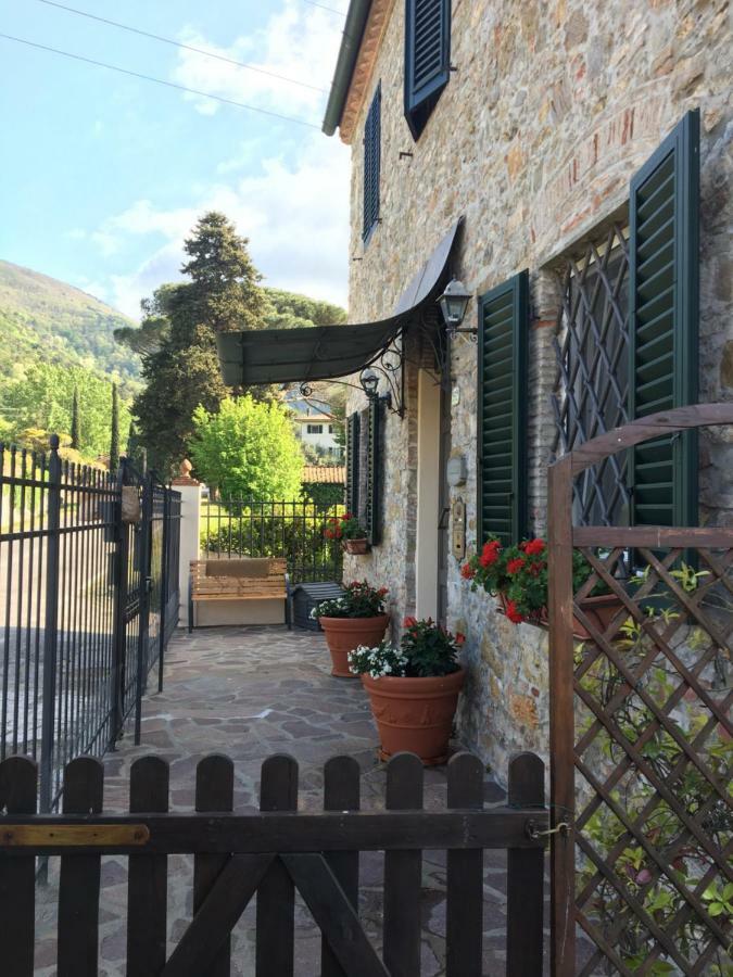Casa Pietra Del Sole Vila Lucca Exterior foto